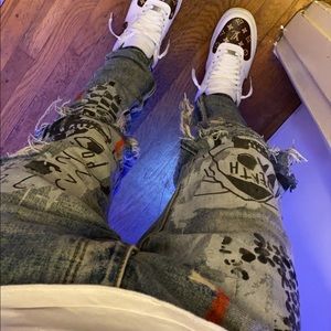 Men’s graffiti jeans